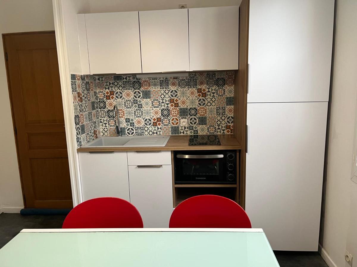 17 Rue Du Puits De La Place